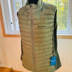 Columbia Women’s Vest NWT